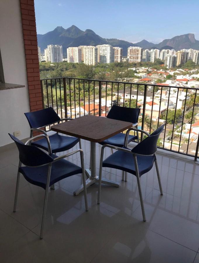 Flat Com 65 Metros; Sala; Duas Suites; Cozinha Recem-Reformado Рио-де-Жанейро Экстерьер фото